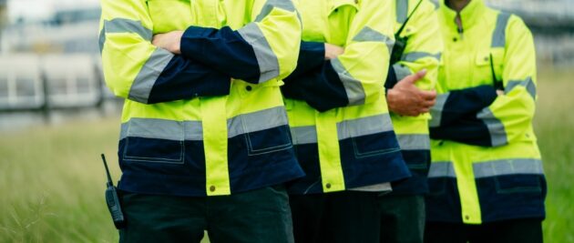 reflexné pracovné odevy